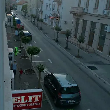 Studio Apartman Fortuna Lägenhetshotell Trebinje